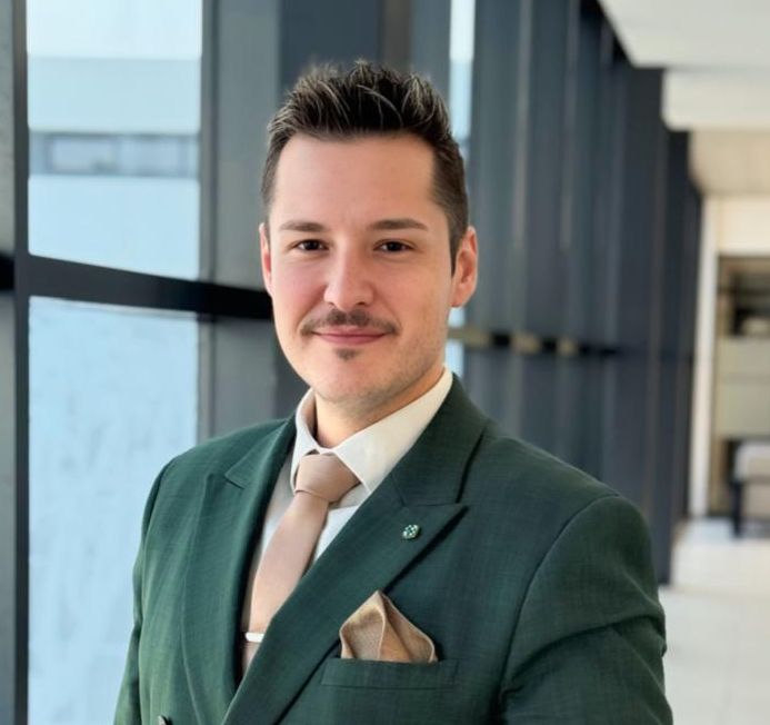 Van Zyl appointed as Standard Bank Head  of private banking  and wealth 