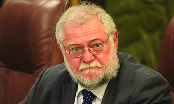 Schlettwein wants all national parks fully opened to Namibians